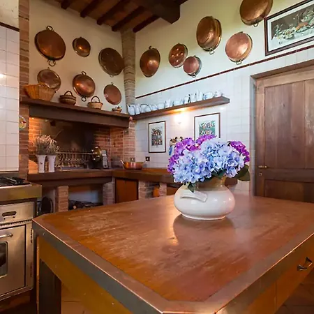 Private Pool Wine&cooking -trasimeno * 파니칼레